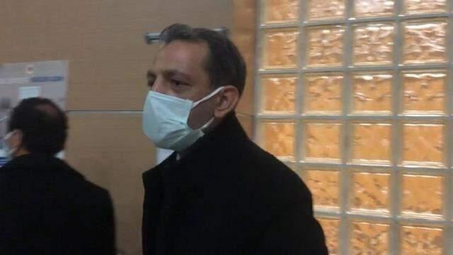 Rubato'nun solisti Özer Arkun'un suçları birikiyor! Evine uyuşturucu baskını yapıldı Rubato'nun solisti Özer Arkun'un suçları birikiyor! Evine uyuşturucu baskını yapıldı