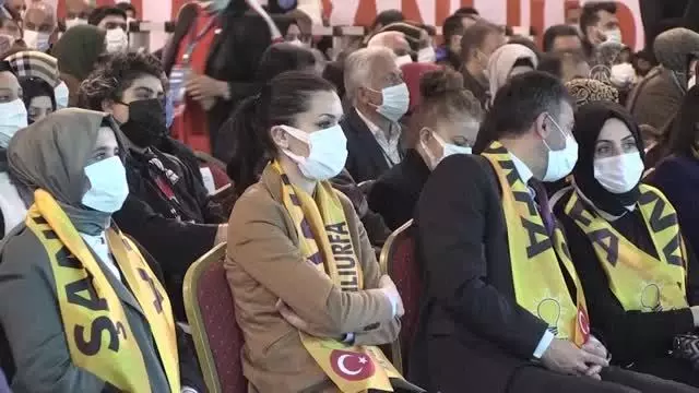 ŞANLIURFA - AK Parti'li Karaaslan, Şanlıurfa İl Kadın Kolları 6. Olağan Kongresine katıldı ŞANLIURFA - AK Parti'li Karaaslan, Şanlıurfa İl Kadın Kolları 6. Olağan Kongresine katıldı