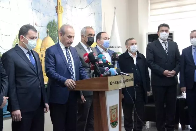 Şanlıurfa'daki belediye başkanlarından Beyazgül'e destek Şanlıurfa'daki belediye başkanlarından Beyazgül'e destek