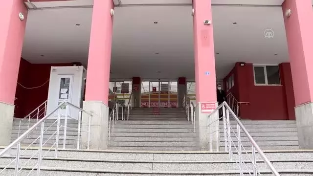 Son dakika haberi | Şemdinli'de polis aracına ve askeri konvoya saldırı şüphelisi PKK'lı terörist adliyede Son dakika haberi | Şemdinli'de polis aracına ve askeri konvoya saldırı şüphelisi PKK'lı terörist adliyede