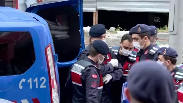 Son dakika haberi | Şemdinli'de polis aracına ve askeri konvoya saldırı şüphelisi PKK'lı terörist adliyede Son dakika haberi | Şemdinli'de polis aracına ve askeri konvoya saldırı şüphelisi PKK'lı terörist adliyede
