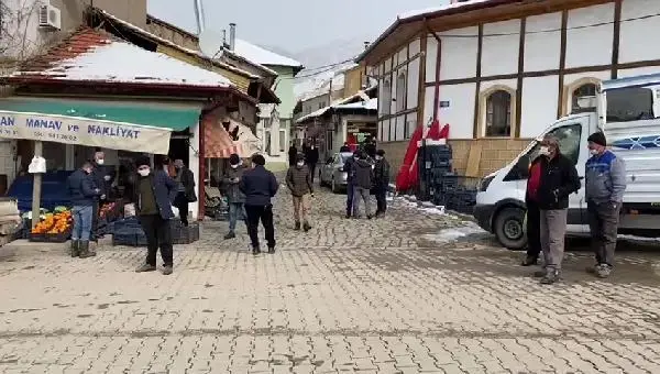 Son dakika haberi: Sivas'ın 2 ilçesinden sonra Divriği'de de vakalar sıfırlandı Son dakika haberi: Sivas'ın 2 ilçesinden sonra Divriği'de de vakalar sıfırlandı