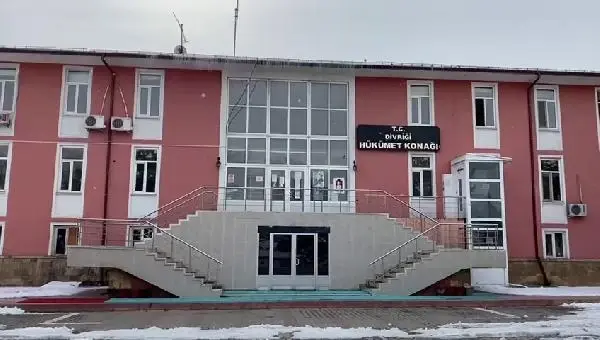 Son dakika haberi: Sivas'ın 2 ilçesinden sonra Divriği'de de vakalar sıfırlandı Son dakika haberi: Sivas'ın 2 ilçesinden sonra Divriği'de de vakalar sıfırlandı