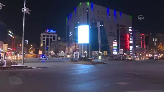 Sokağa çıkma kısıtlaması Sokağa çıkma kısıtlaması