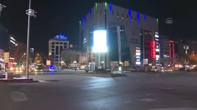 Sokağa çıkma kısıtlaması Sokağa çıkma kısıtlaması