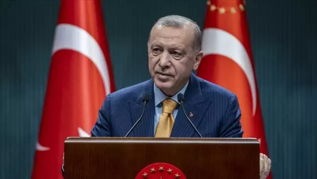 Stat açılışında peyzaj çalışmalarını yetersiz bulan Cumhurbaşkanı Erdoğan'dan Bakan Kasapoğlu'na talimat Stat açılışında peyzaj çalışmalarını yetersiz bulan Cumhurbaşkanı Erdoğan'dan Bakan Kasapoğlu'na talimat