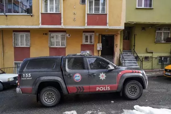 Son dakika haberleri! Sultangazi'de silahlı kavga; Bacağından vuruldu seke seke böyle kaçtı Son dakika haberleri! Sultangazi'de silahlı kavga; Bacağından vuruldu seke seke böyle kaçtı
