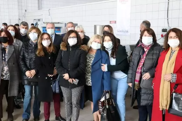 Troida Kadın Girişimi Üretim ve İşletme Kooperatifi, ürünlerini tanıttı Troida Kadın Girişimi Üretim ve İşletme Kooperatifi, ürünlerini tanıttı