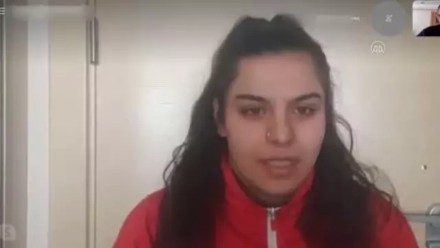 Tuğçe Boynueğri, zorluklar içinde halterde başarı hikayesine imza attı Tuğçe Boynueğri, zorluklar içinde halterde başarı hikayesine imza attı