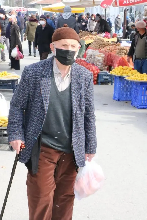 Son dakika! Vaka sayısının en çok arttığı 5 ilden Erzincan'da halk 'tedbir' vurgusu yaptı Son dakika! Vaka sayısının en çok arttığı 5 ilden Erzincan'da halk 'tedbir' vurgusu yaptı