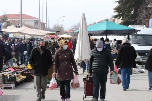 Son dakika! Vaka sayısının en çok arttığı 5 ilden Erzincan'da halk 'tedbir' vurgusu yaptı Son dakika! Vaka sayısının en çok arttığı 5 ilden Erzincan'da halk 'tedbir' vurgusu yaptı