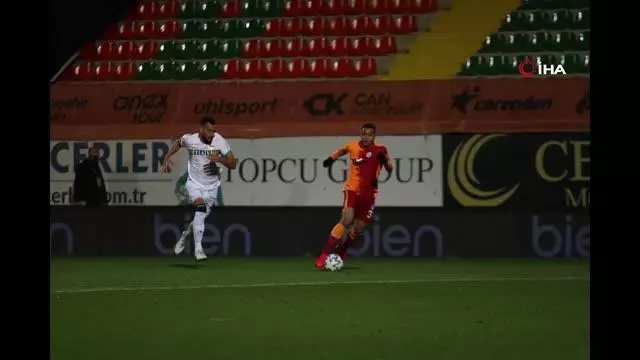 Aytemiz Alanyaspor - Galatasaray maçından kareler -2- Aytemiz Alanyaspor - Galatasaray maçından kareler -2-