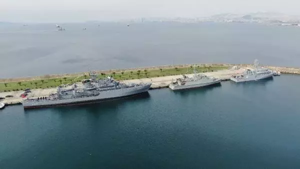 Deniz Harp Okulu'nda devir teslim töreni Deniz Harp Okulu'nda devir teslim töreni