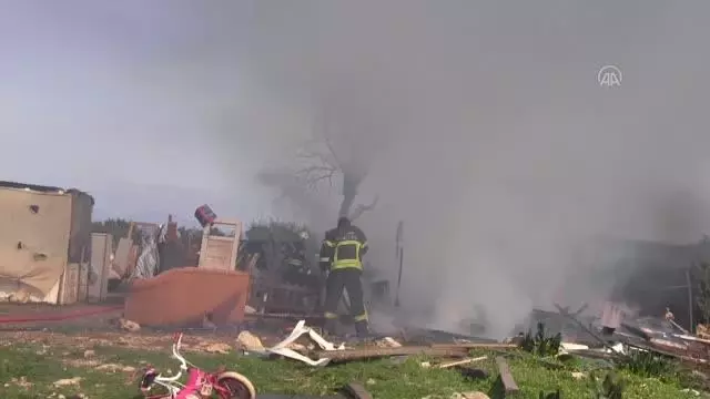 Didim'de ev yangını Didim'de ev yangını