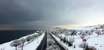 Erciş'in eşsiz kar manzarası havadan görüntülendi