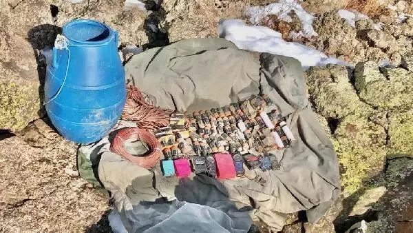 Son dakika haberi: Eren Operasyonları terör örgütünün kış yapılanmasına ağır darbe vurdu Son dakika haberi: Eren Operasyonları terör örgütünün kış yapılanmasına ağır darbe vurdu