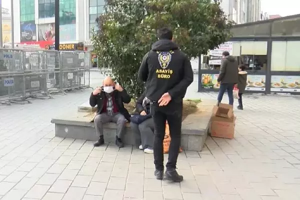 Son dakika haberleri | Esenyurt'ta kafe ve restoranlara denetim Son dakika haberleri | Esenyurt'ta kafe ve restoranlara denetim