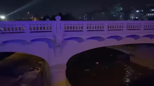 Eski Etlik Köprüsü'nün altında bir kişi ölü bulundu Eski Etlik Köprüsü'nün altında bir kişi ölü bulundu