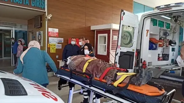 Bursa'da fabrikada buhar kazanı patladı: 1 işçi öldü, 4'ü ağır 6 işçi yaralandı Bursa'da fabrikada buhar kazanı patladı: 1 işçi öldü, 4'ü ağır 6 işçi yaralandı