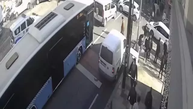 Gasp zanlısı 12 kişiden 8'i tutuklandı Gasp zanlısı 12 kişiden 8'i tutuklandı