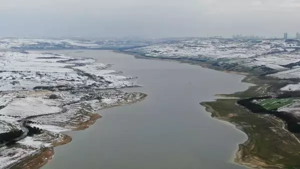 İstanbul'da barajların doluluk oranı yüzde 50'yi geçti İstanbul'da barajların doluluk oranı yüzde 50'yi geçti