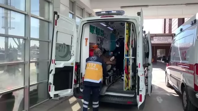 Karbonmonoksit gazından zehirlenen çift tedavi altına alındı Karbonmonoksit gazından zehirlenen çift tedavi altına alındı