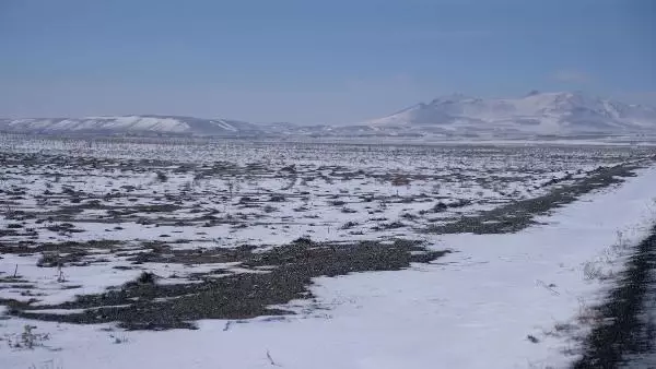 Konya Ovası'nda 'kar' çiftçiyi umutlandırdı Konya Ovası'nda 'kar' çiftçiyi umutlandırdı