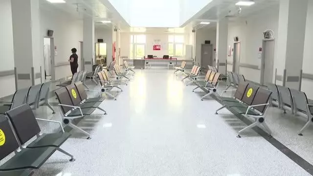 Kovid-19'a karşı aşılama programına hafta sonu da devam ediliyor Kovid-19'a karşı aşılama programına hafta sonu da devam ediliyor