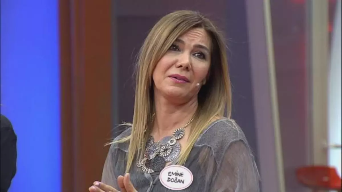 Latif Doğan eşi Emine Abbasoğlu Doğan kimdir? Emine Doğan nereli, kaç yaşında? Emine Doğan mesleği nedir? Latif Doğan ve Emine Doğan'ın çocuğu var mı?
