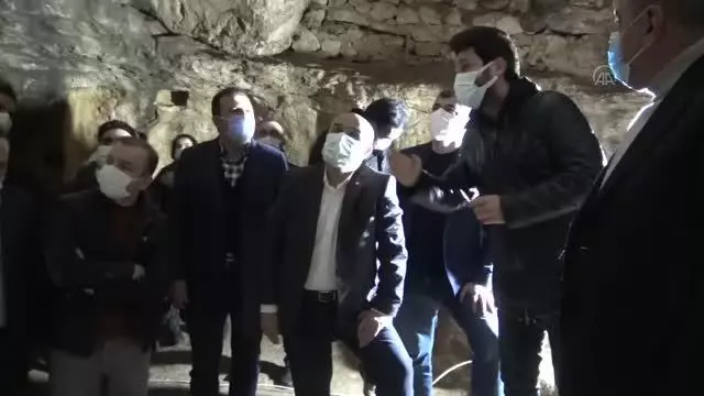 Mardin Valisi Mahmut Demirtaş, Midyat'ta incelemelerde bulundu Mardin Valisi Mahmut Demirtaş, Midyat'ta incelemelerde bulundu