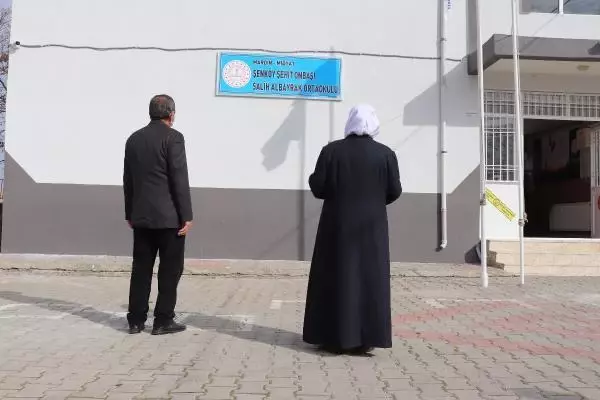Son dakika haberleri... Midyatlı şehit asker Salih Albayrak'ın adı, okulda yaşatılacak Son dakika haberleri... Midyatlı şehit asker Salih Albayrak'ın adı, okulda yaşatılacak
