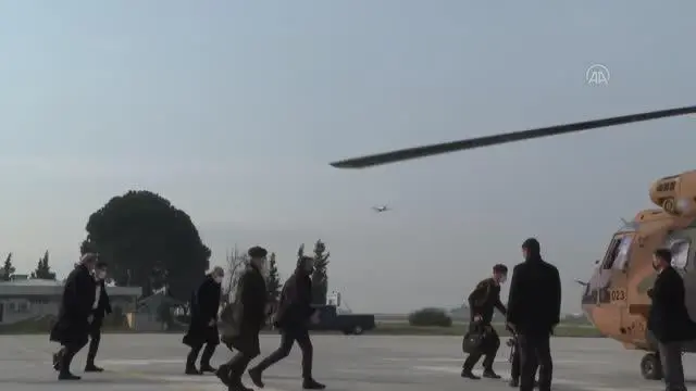 Son dakika haber | Milli Savunma Bakanı Hulusi Akar, TCG Gür denizaltısını ziyaret etti Son dakika haber | Milli Savunma Bakanı Hulusi Akar, TCG Gür denizaltısını ziyaret etti