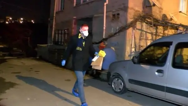 Pendik'te oğlunun kalbinden bıçakladığı anne ağır yaralandı Pendik'te oğlunun kalbinden bıçakladığı anne ağır yaralandı