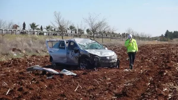 Şanlıurfa'da devrilen otomobildeki 6 kişi yaralandı Şanlıurfa'da devrilen otomobildeki 6 kişi yaralandı