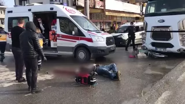 Son dakika gündem: Tırın çarptığı bisikletli hayatını kaybetti Son dakika gündem: Tırın çarptığı bisikletli hayatını kaybetti