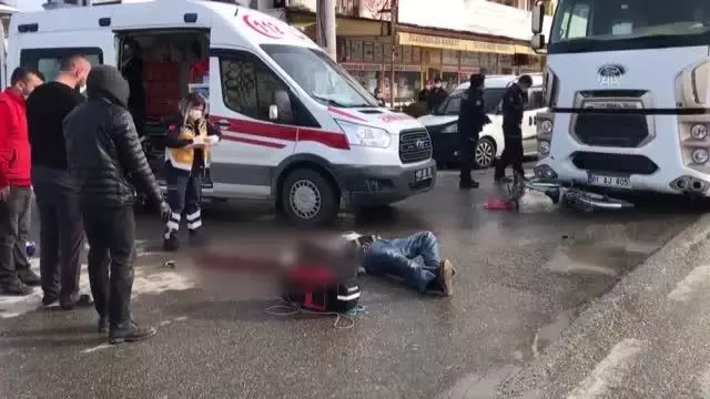 Son dakika gündem: Tırın çarptığı bisikletli hayatını kaybetti Son dakika gündem: Tırın çarptığı bisikletli hayatını kaybetti