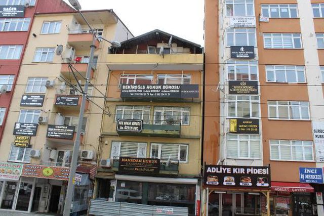 17 agustos depreminde agir hasar goren 26 bin 5 13942256 o