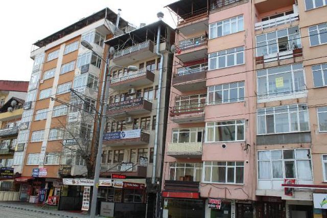 17 agustos depreminde agir hasar goren 26 bin 6 13942256 o