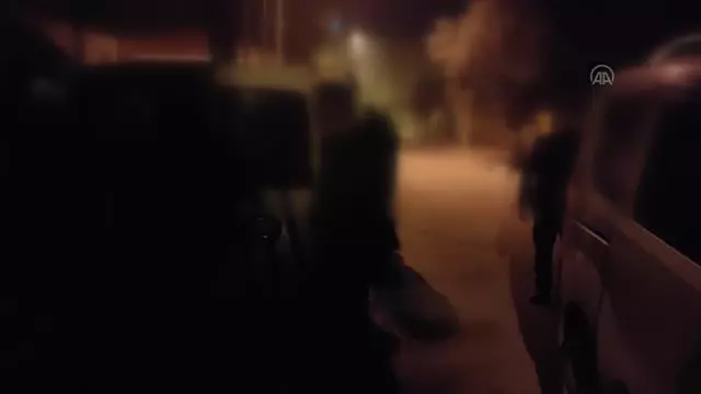 Son dakika haberi! Alaşehir'de kumar oynayan 3 kişiye, 14 bin 208 lira ceza Son dakika haberi! Alaşehir'de kumar oynayan 3 kişiye, 14 bin 208 lira ceza