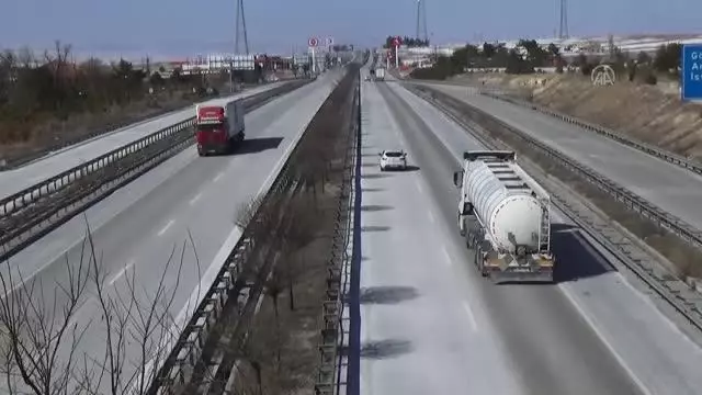 Bağlantı kavşağı Kulu Makasında sessizlik hakim Bağlantı kavşağı Kulu Makasında sessizlik hakim