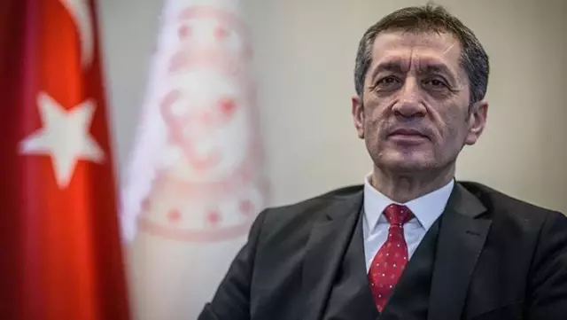 Son Dakika! Bakan Selçuk: Sınavlarınızda bugün yapılacak bir erteleme, yakın zamanda çalışma yükünüzü daha fazla artıracaktır Son Dakika! Bakan Selçuk: Sınavlarınızda bugün yapılacak bir erteleme, yakın zamanda çalışma yükünüzü daha fazla artıracaktır