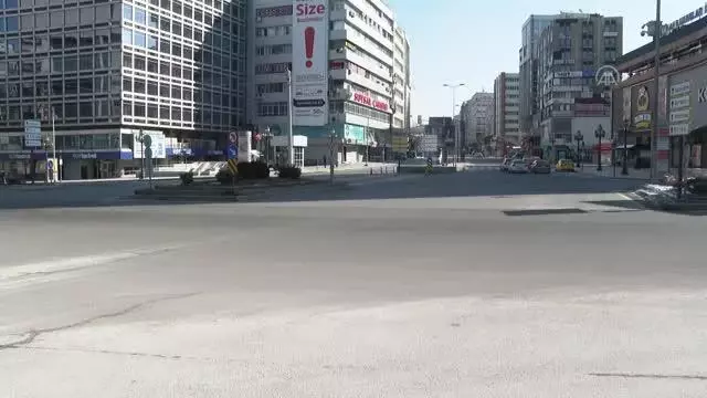 Son dakika haberi! Ferizli cadde ve sokaklarında sessizlik hakim Son dakika haberi! Ferizli cadde ve sokaklarında sessizlik hakim