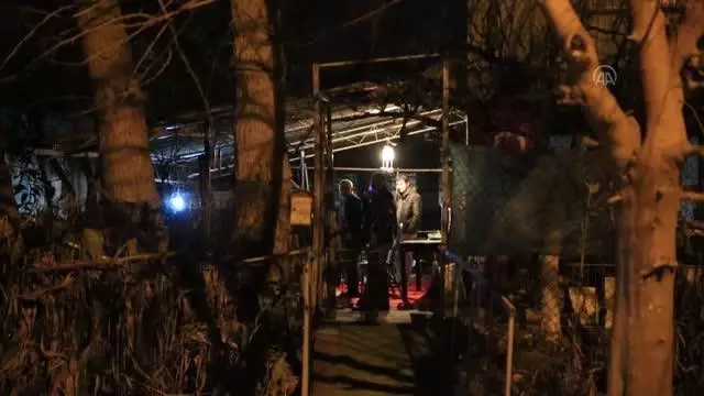 Bir evin bahçesinde kafatası bulundu Bir evin bahçesinde kafatası bulundu