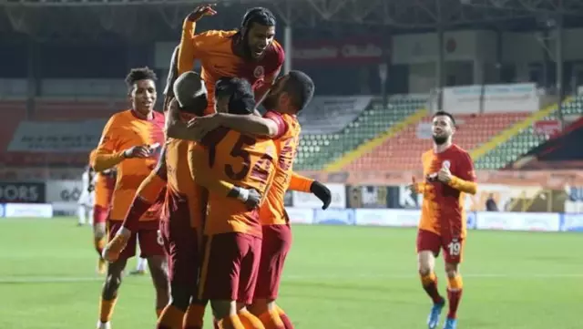 DeAndre Yedlin'in Alanya maçındaki performansı ülkesi ABD'de gündem oldu: Son 7 yılın en iyisi DeAndre Yedlin'in Alanya maçındaki performansı ülkesi ABD'de gündem oldu: Son 7 yılın en iyisi