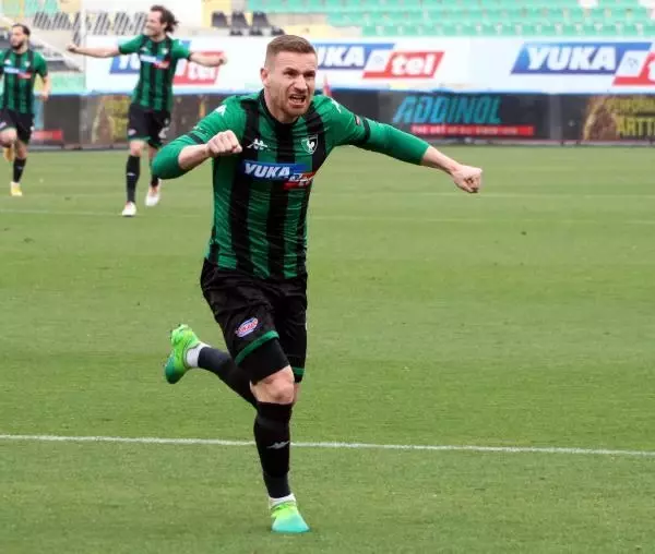 Denizlispor dipten kurtuldu Denizlispor dipten kurtuldu