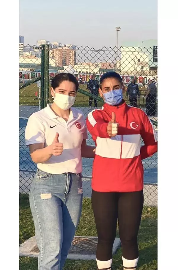 Depremden kurtulup dünya şampiyonu olan Eda'nın hedefi olimpiyat altını Depremden kurtulup dünya şampiyonu olan Eda'nın hedefi olimpiyat altını