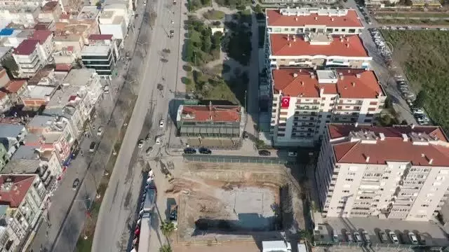 (DRONE) Rıza Bey Apartmanı'nın yerinde yeşil alan düzenlemesi yapılacak (DRONE) Rıza Bey Apartmanı'nın yerinde yeşil alan düzenlemesi yapılacak