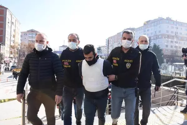 Eskişehir'deki aile katliamında katil zanlısı eski ortak çıktı Eskişehir'deki aile katliamında katil zanlısı eski ortak çıktı