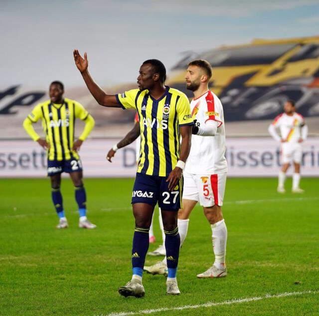 In Fenerbahçe, Thiam and Caner reacted to their removal from the game