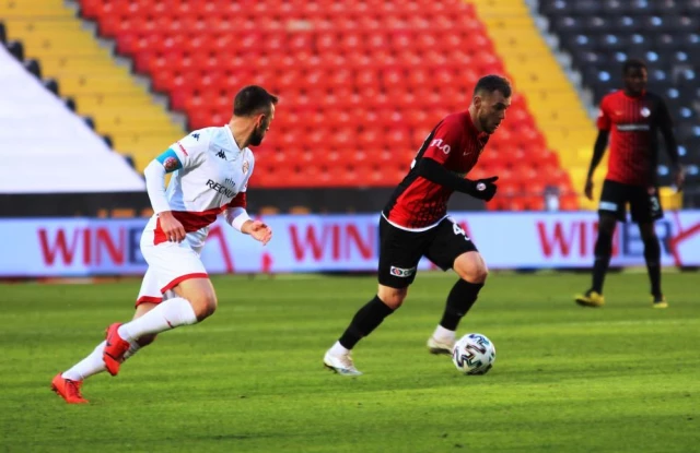 Gaziantep FK and Antalyaspor drew 0-0